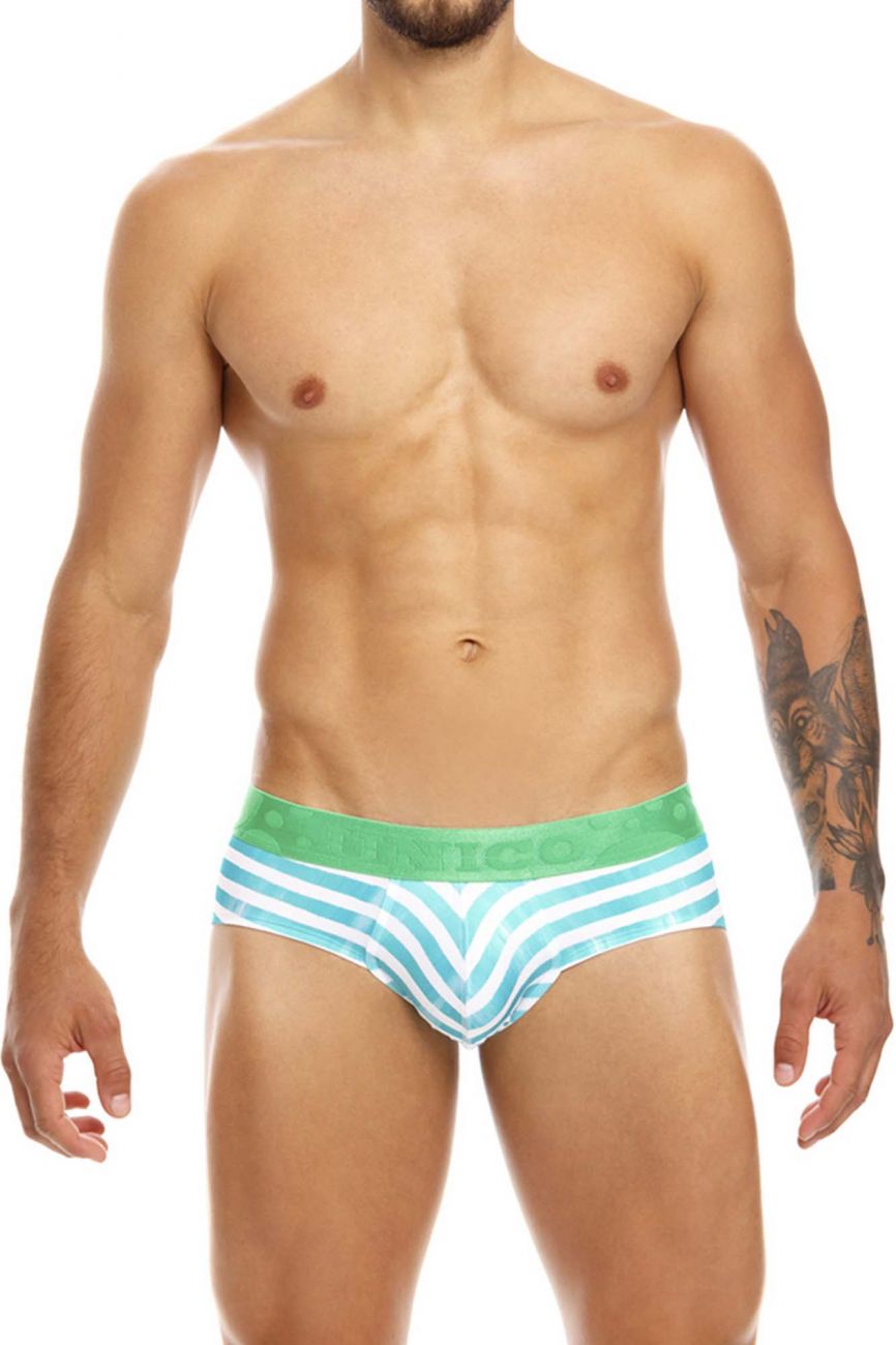 Male underwear model wearing Mundo Unico Entertain Briefs available at MensUnderwear.io